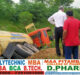 Gas filled capsule truck overturns on service road of Yamuna Expressway#agranews