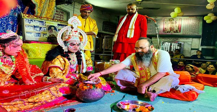  Shriram-Sita’s marriage took place in Ramlila Manchan at Mankameshwar Mandir, Agra..#agranews