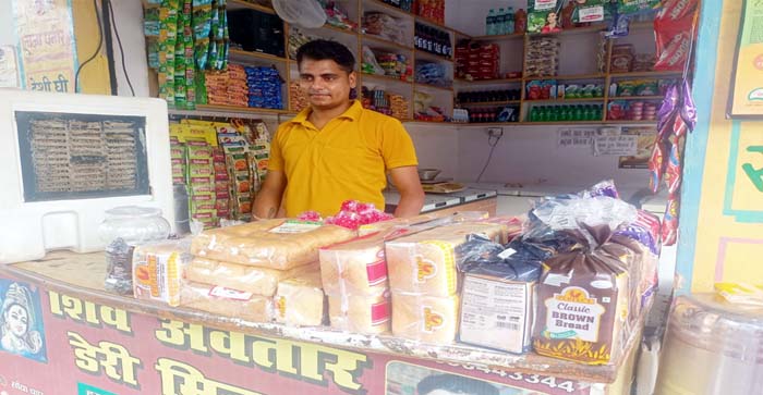  Agra News: Bread prices increase by Rs 3 to 5 in Agra, Know how much is the sale of bread everyday in Agra