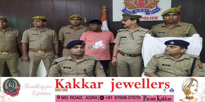  Agra News : Agra Police bust car thieve gang #agra