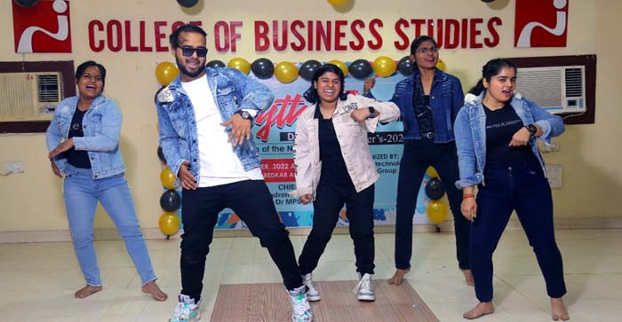  Agra News: Fresher’s party The Rhythm Divine 2022 at Dr. MPS Memorial College of Business Studies, Agra…#agranews