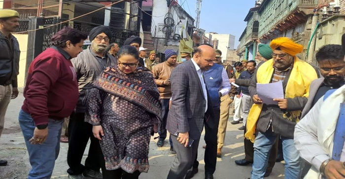  Agra News: Additional District Magistrate saw arrangements on Nagar Kirtan Marg in Agra…#agranews