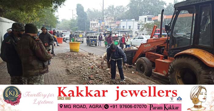  Agra News: Nagar Nigam removed encroachment on VIP route in Agra…#agranews