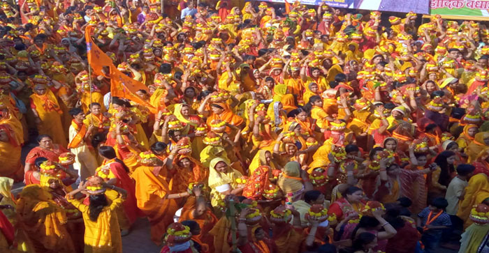  Photo News: People of faith gathered in Kalash Yatra for Shri Ram Katha in Agra…#agranews