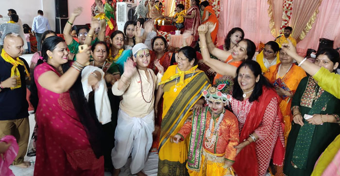  Agra News: Shrimad Bhagwat Katha teaches to walk on the path of truth…#agranews