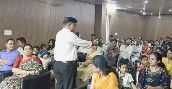  Agra News: Dr. MPS World School organized a parenting seminar…#agranews