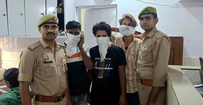  Agra News: Three youths arrested for firing on friends in a car on MG Road…#agranews