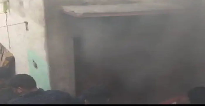  Agra News: Fire broke out in a warehouse located in Ganga Market of Mankameshwar Gali, Agra…#agranews