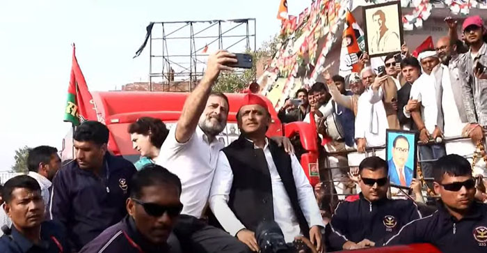  Video News: Crowd gathered to see Rahul, Akhilesh, Priyanka in Agra…#agranews