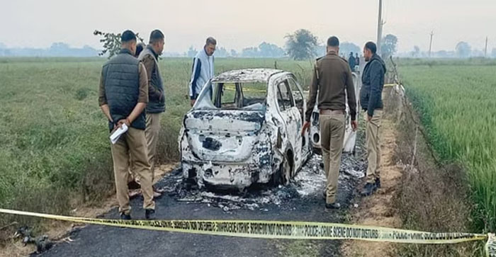  Agra News: Police searching for history-sheeter accused of burning transporter alive inside car…#agranews