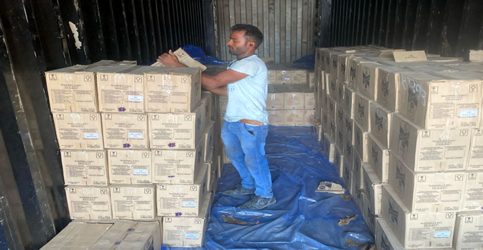  Agra News: Liquor was being smuggled in the name of spare parts in Agra…#agranews