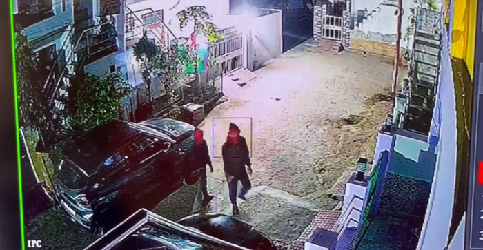  Agra News: Watch the video of thieves committing theft in Agra…#agranews