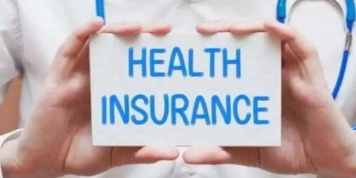  Now people above 65 years of age will be able to buy a new health insurance policy, cancer victims will also get relief