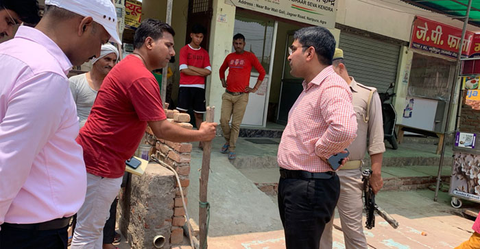  Agra News: Challan of Rs 80,000 issued to people running shops by setting up counters on drains…#agranews