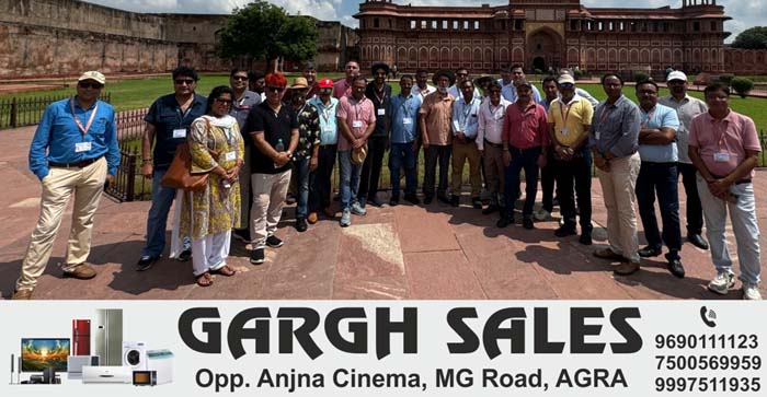  Agra News: Approved Guide Association of Agra learned the intricacies of Mughal architecture from renowned historian Sohail Hashmi…#agranews