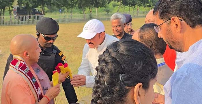  Agra News: CM Yogi reached Mathura via Agra,  Attended the meeting of Uttar Pradesh Braj Teerth Vikas Parishad…#agranews